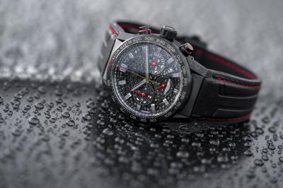 Tag Heuer Carrera 02 | les photos officielles de l'édition limitée Aston Martin